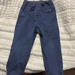 Like new toddler boys baby gap pull on pants 2T